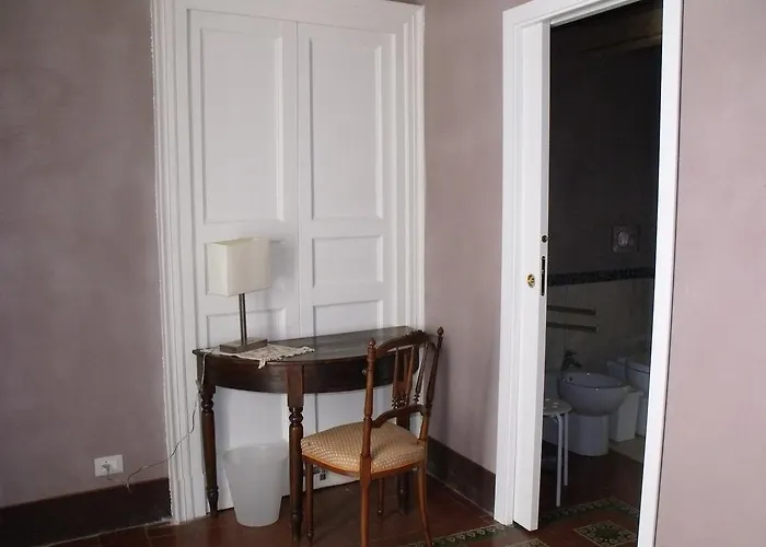 多米诺克斯旅馆 卡塔尼亚