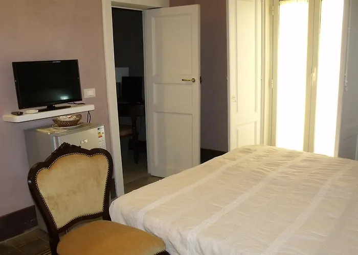 多米诺克斯旅馆 招待所