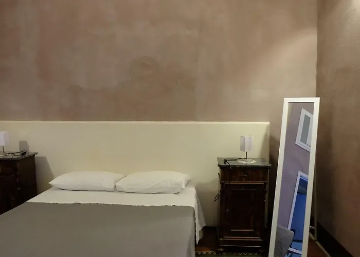 多米诺克斯旅馆 招待所