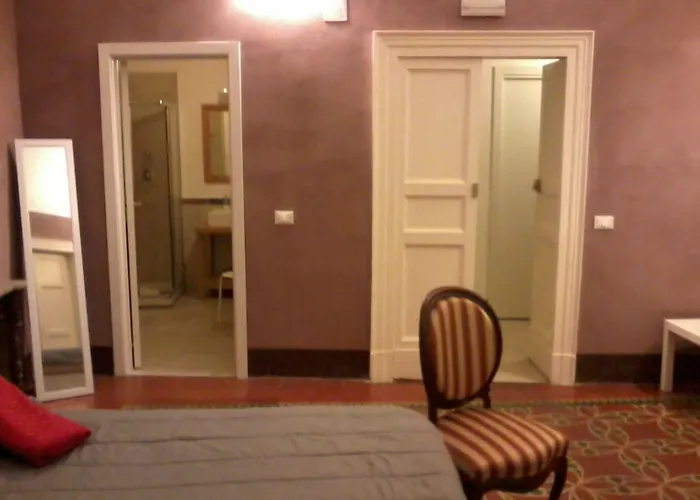 多米诺克斯旅馆 卡塔尼亚