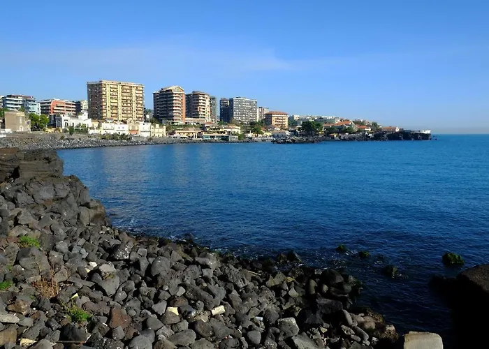 多米诺克斯旅馆 卡塔尼亚